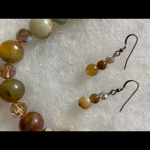 AB Swarovski Crystal Necklace & Earrings - Picture 2 of 4